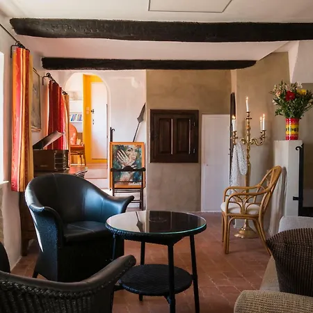 Monaco Middle Of Old Town Of Vieux Village Romantic Hideaway With Spectacular Sea View