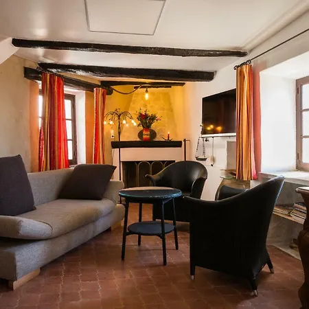 Monaco Middle Of Old Town Of Vieux Village Romantic Hideaway With Spectacular Sea View Prázdninový dům