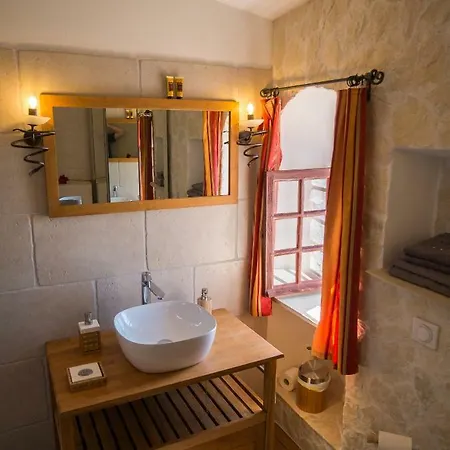 Prázdninový dům Monaco Middle Of Old Town Of Vieux Village Romantic Hideaway With Spectacular Sea View Èze